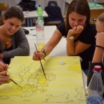 Arbeit an der Weltkarte