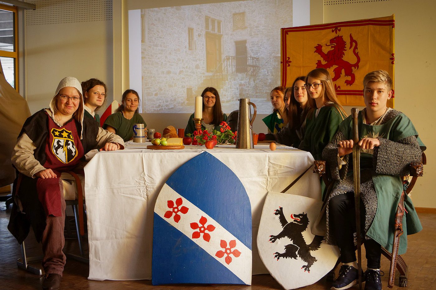 Das Mittelalter erleben: Ritter und Ritterfräuleins an der AvH